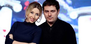 Christine Pepelyan & Hayko – Qez Sirum Em Ser (Audio)