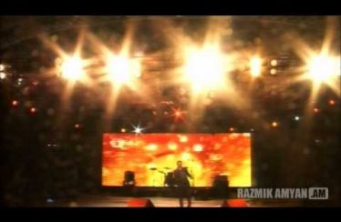 Razmik Amyan – Qaxcrs (Live)